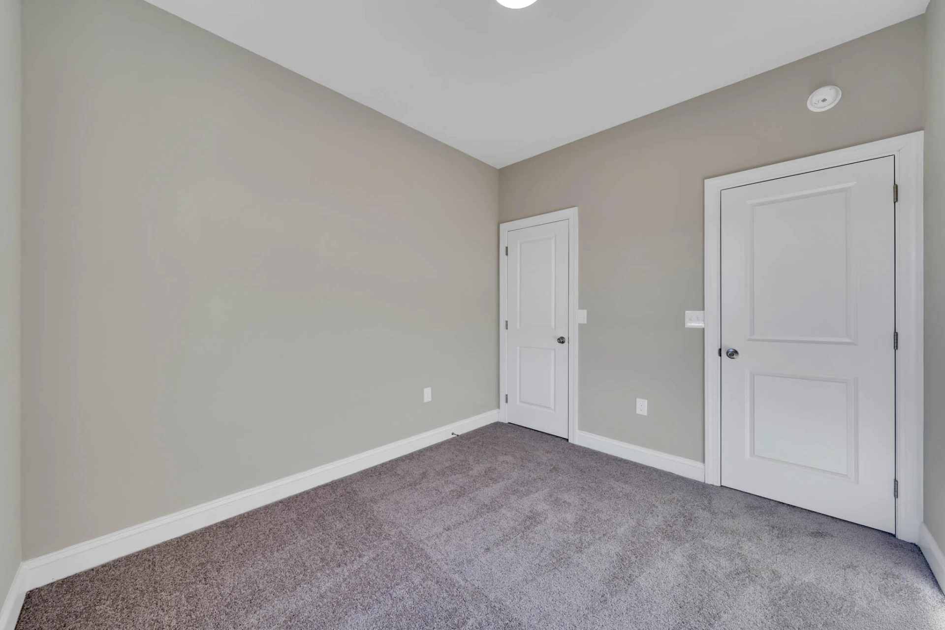 1044 Brandon AVE SW - Photo 28