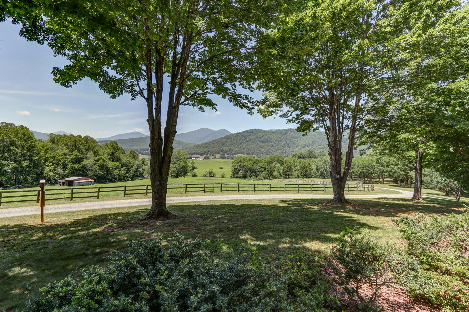 1361 Hurricane Creek RD - Photo 118