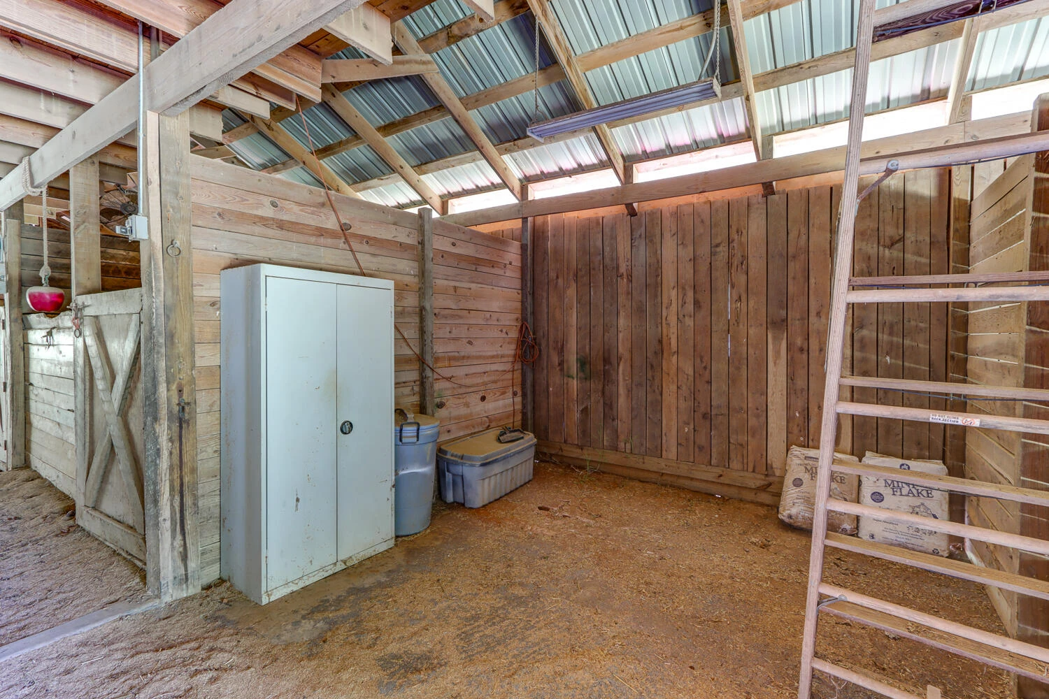 1361 Hurricane Creek RD - Photo 126