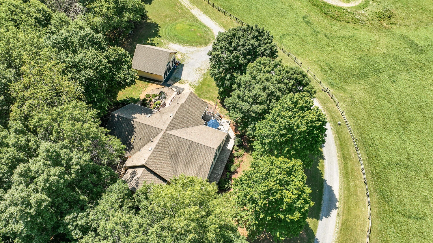 1361 Hurricane Creek RD - Photo 13
