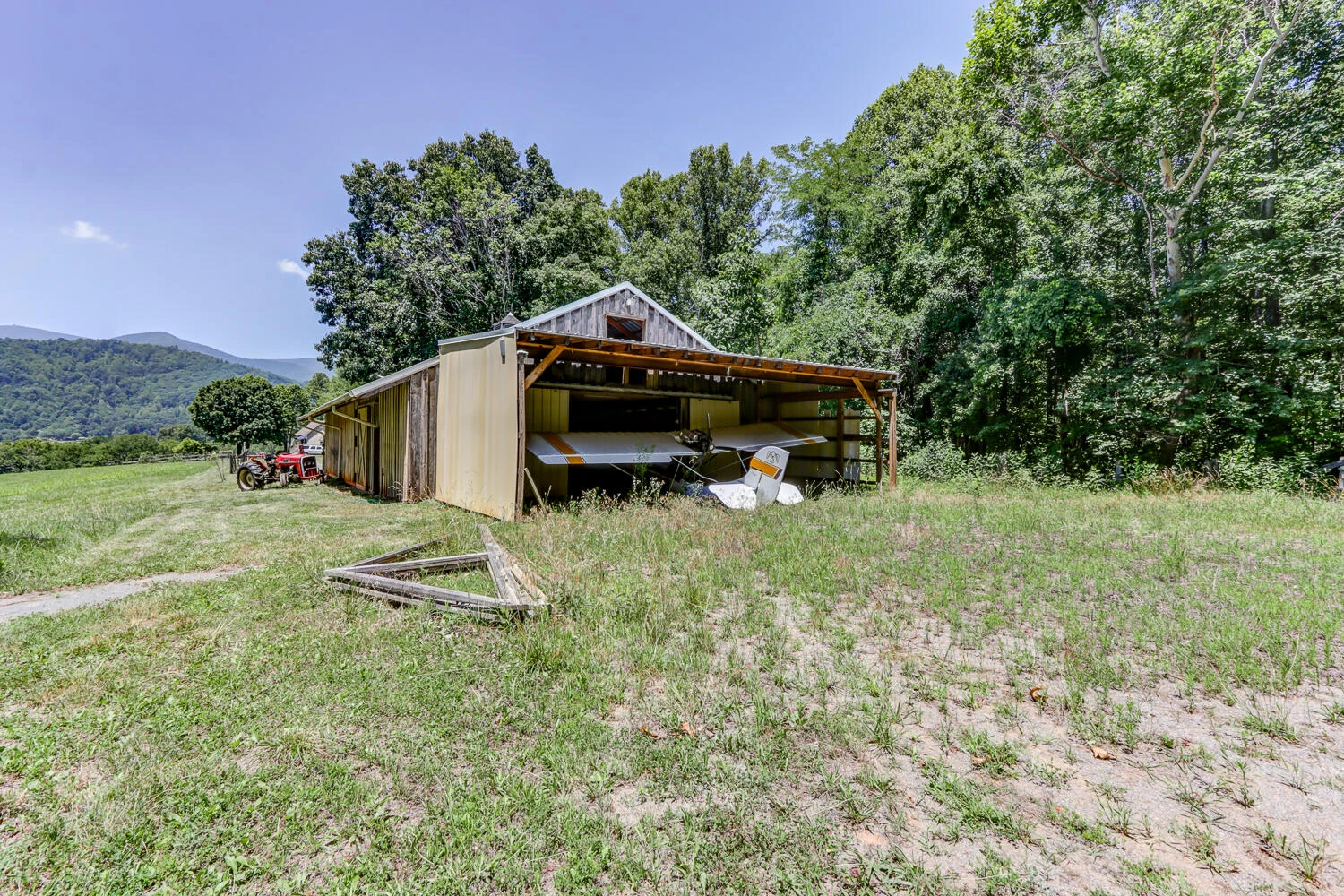 1361 Hurricane Creek RD - Photo 131
