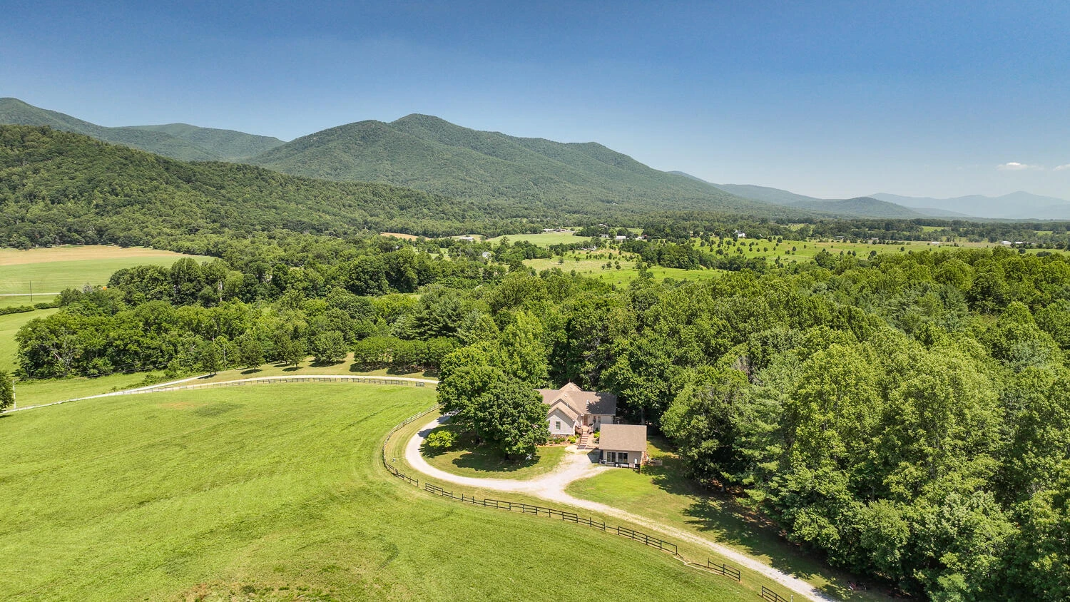 1361 Hurricane Creek RD - Photo 15
