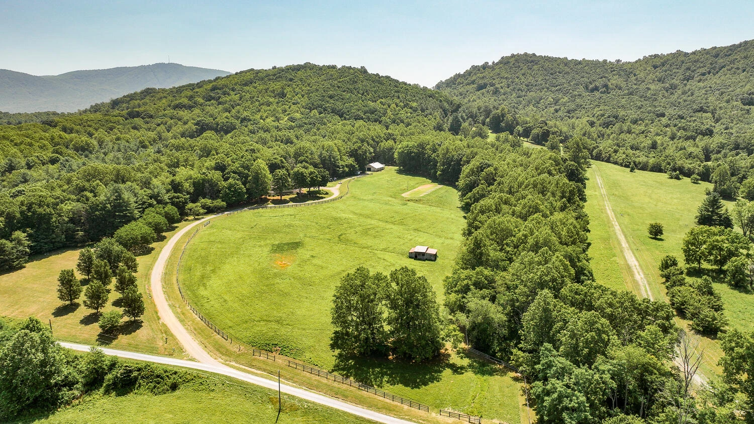 1361 Hurricane Creek RD - Photo 27