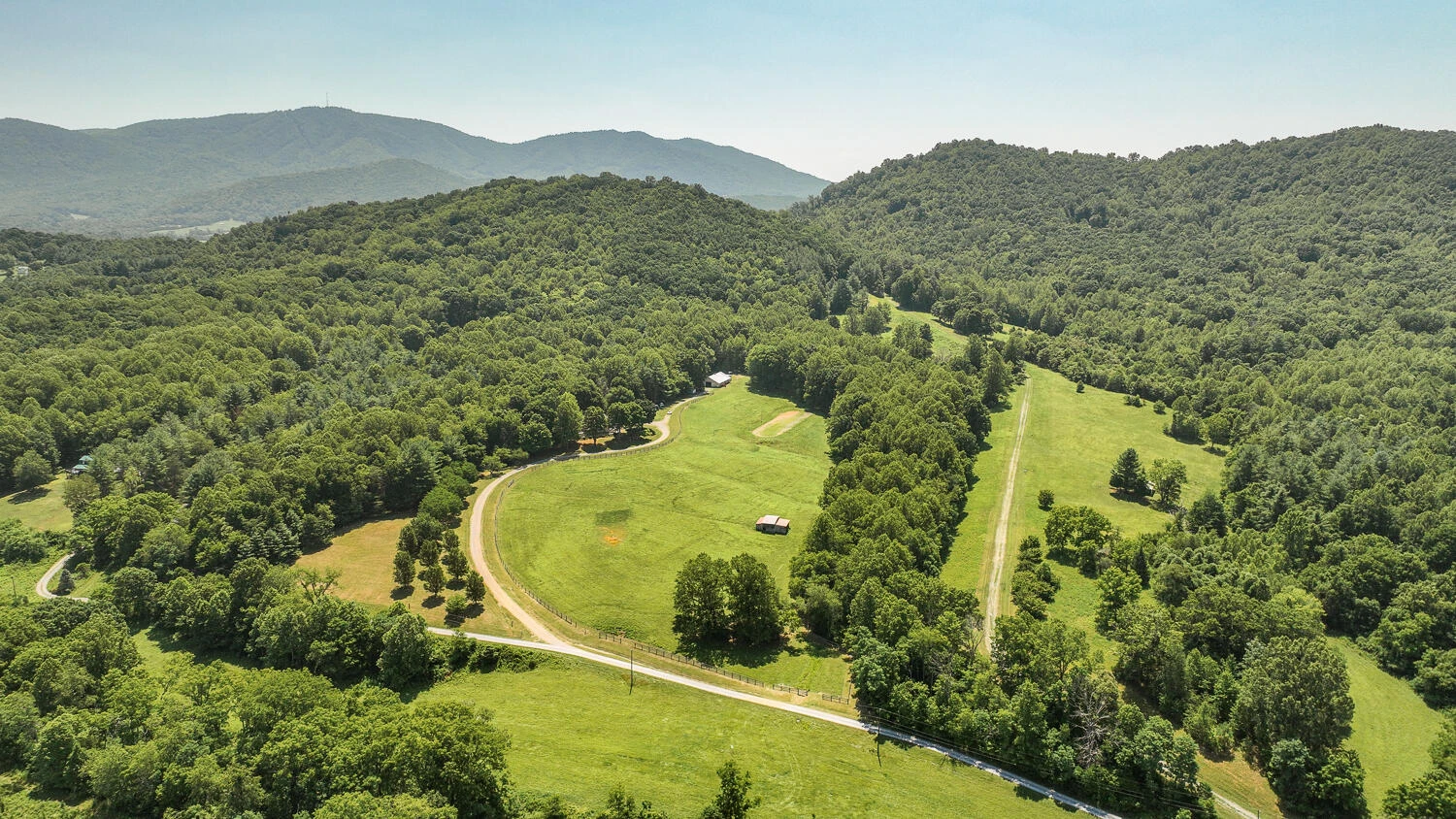 1361 Hurricane Creek RD - Photo 28