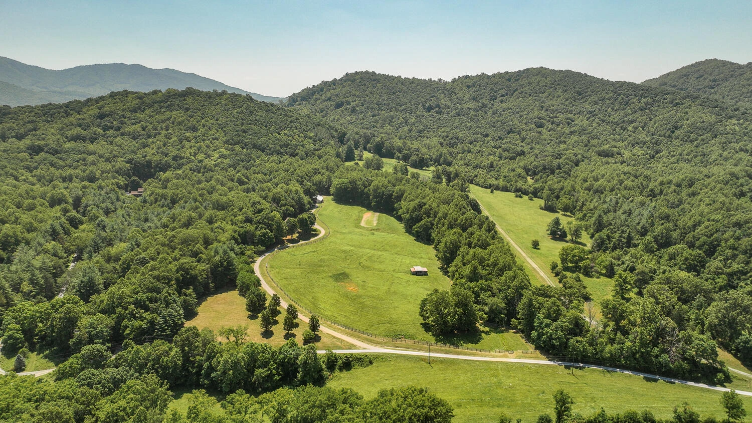 1361 Hurricane Creek RD - Photo 29