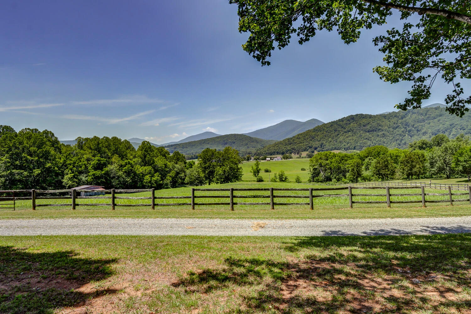 1361 Hurricane Creek RD - Photo 95