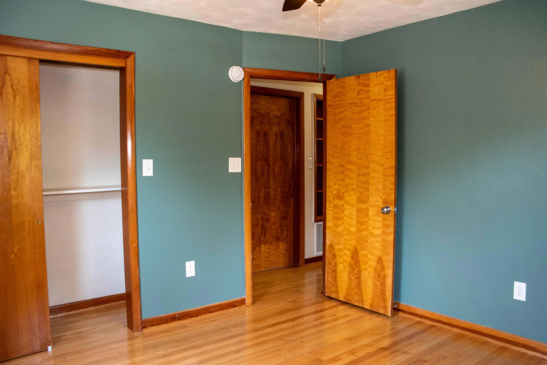 6038 Thornrose RD - Photo 22