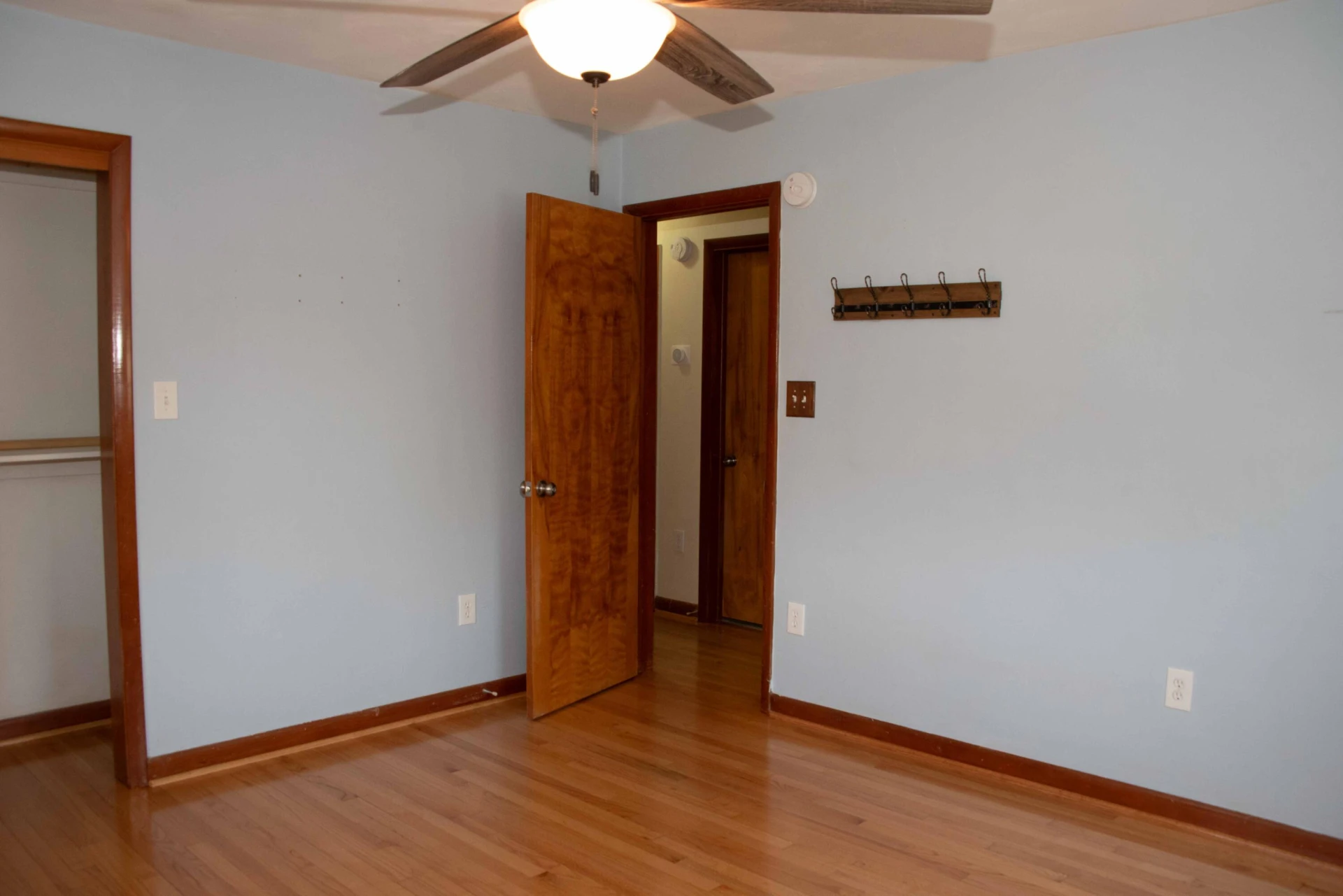 6038 Thornrose RD - Photo 28