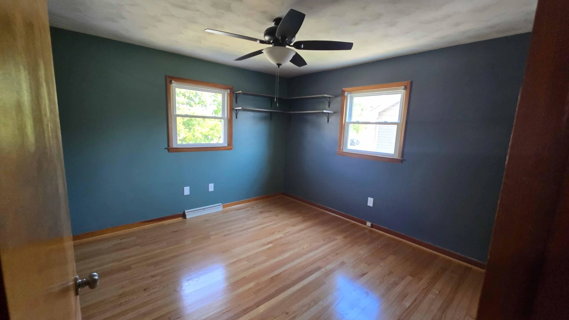 6038 Thornrose RD - Photo 18