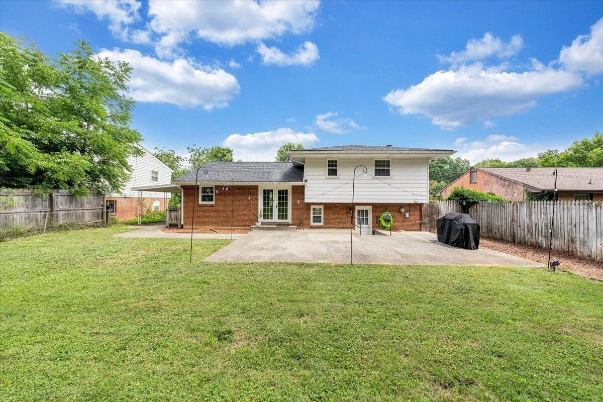 4537 Hammond LN - Photo 25