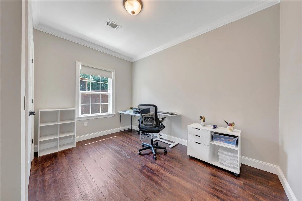 2912 Vinyard AVE NE - Photo 18