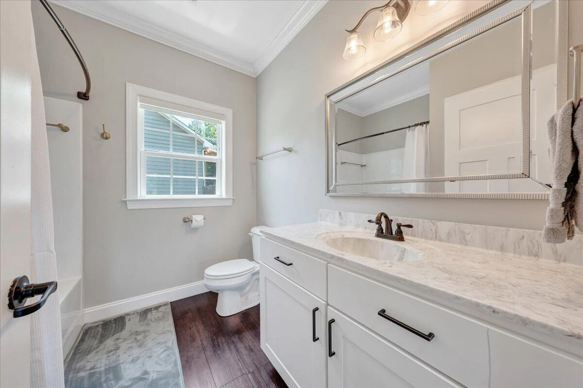 2912 Vinyard AVE NE - Photo 19