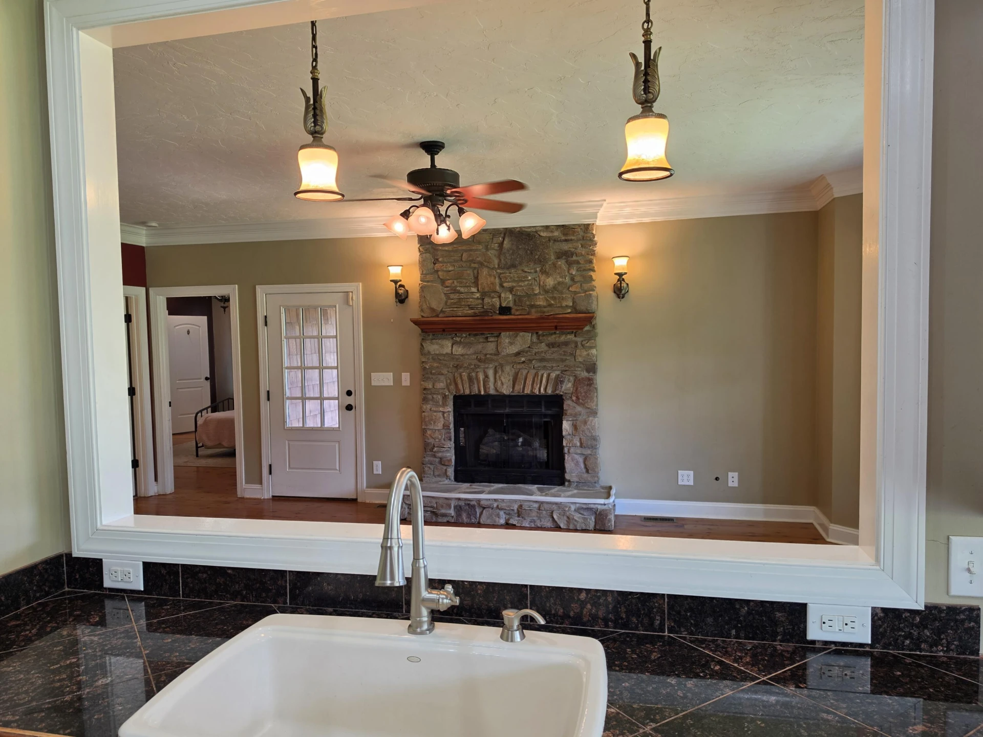 110 Monty RD - Photo 17