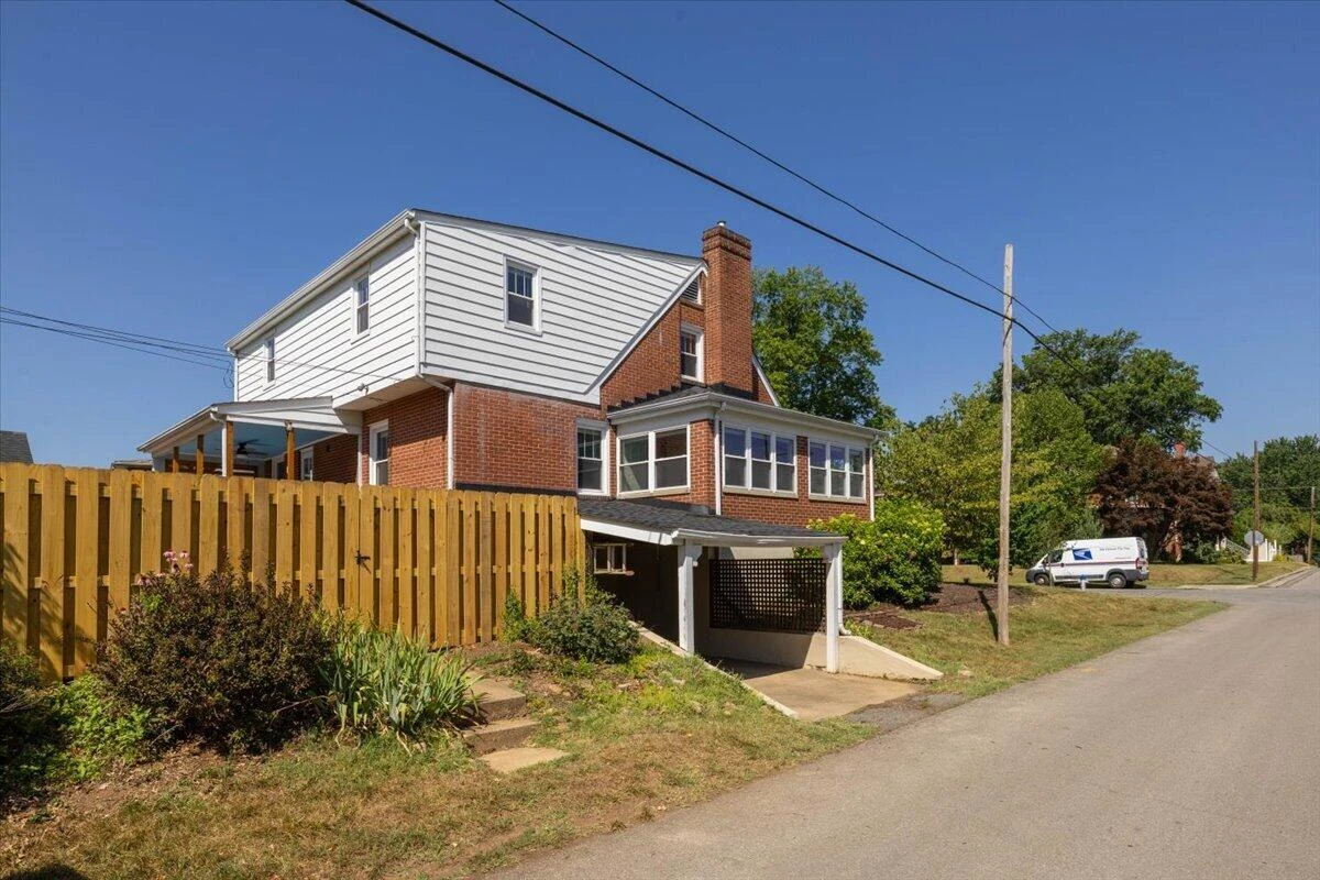 1902 Avon RD SW - Photo 40