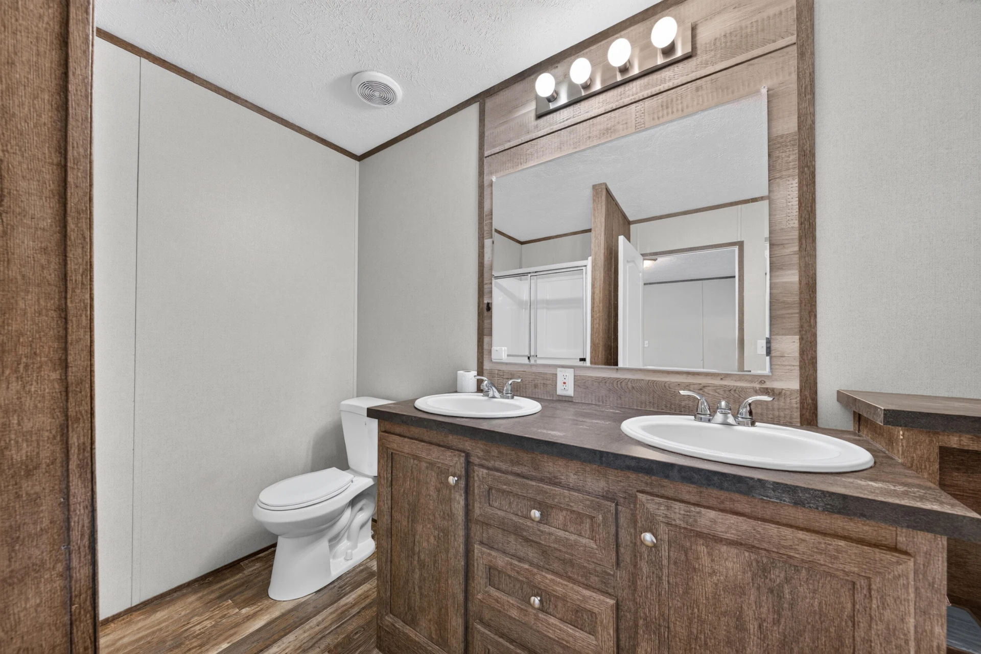 2864 Yorkshire DR - Photo 17