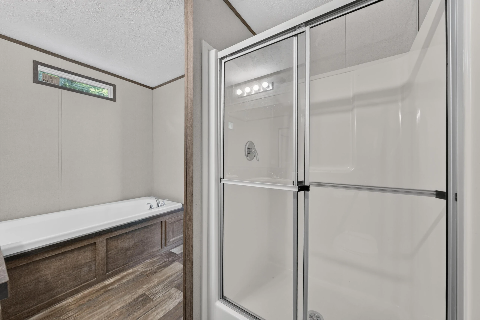 2864 Yorkshire DR - Photo 18