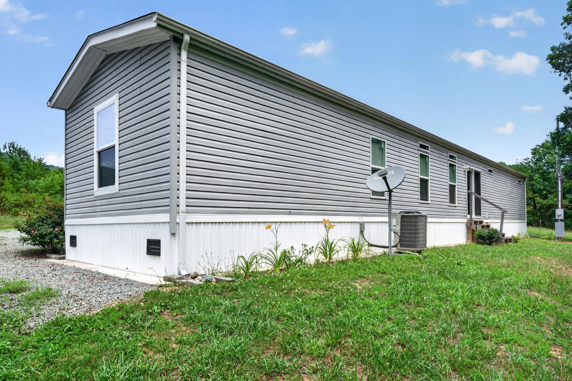 2864 Yorkshire DR - Photo 46