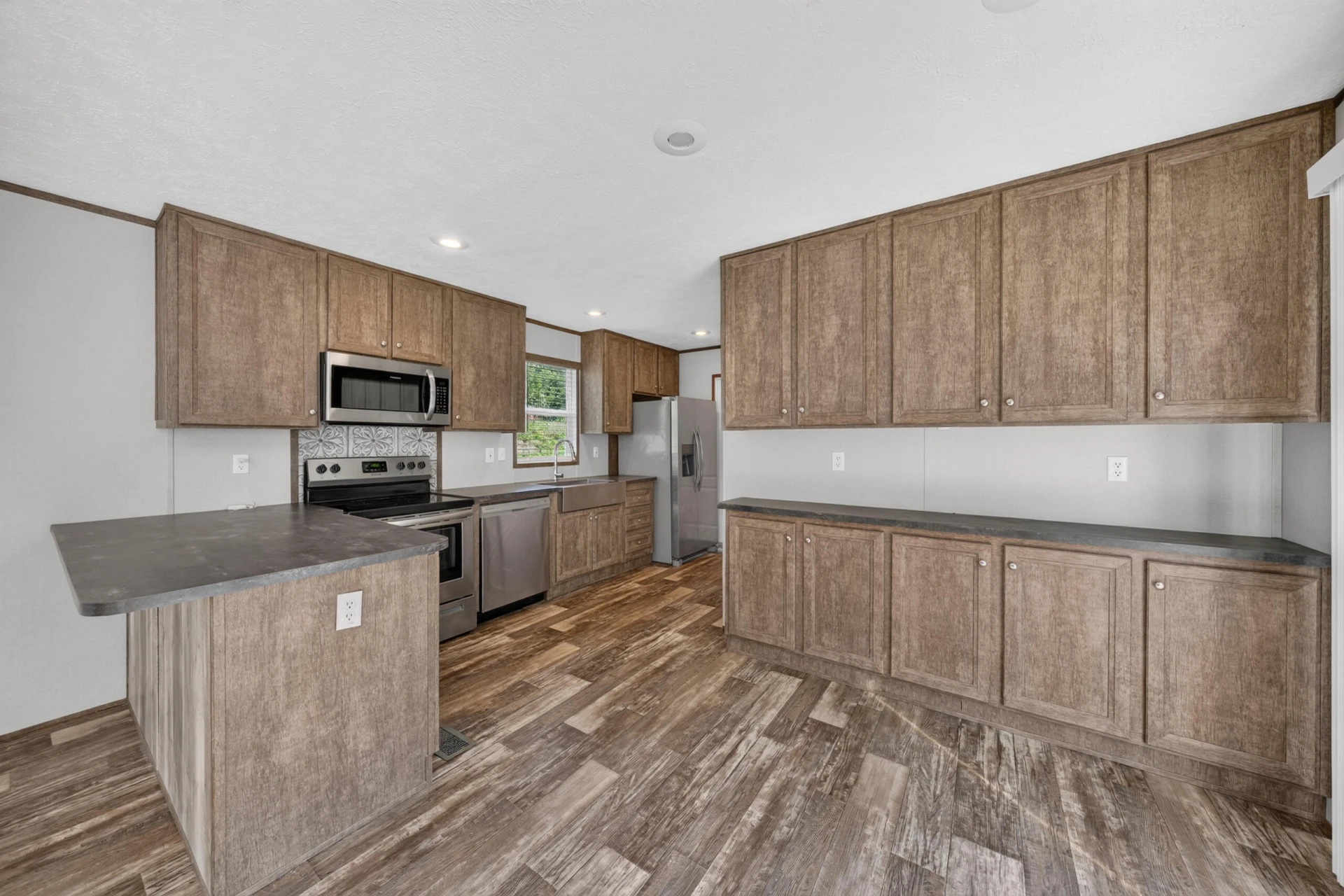 2864 Yorkshire DR - Photo 6