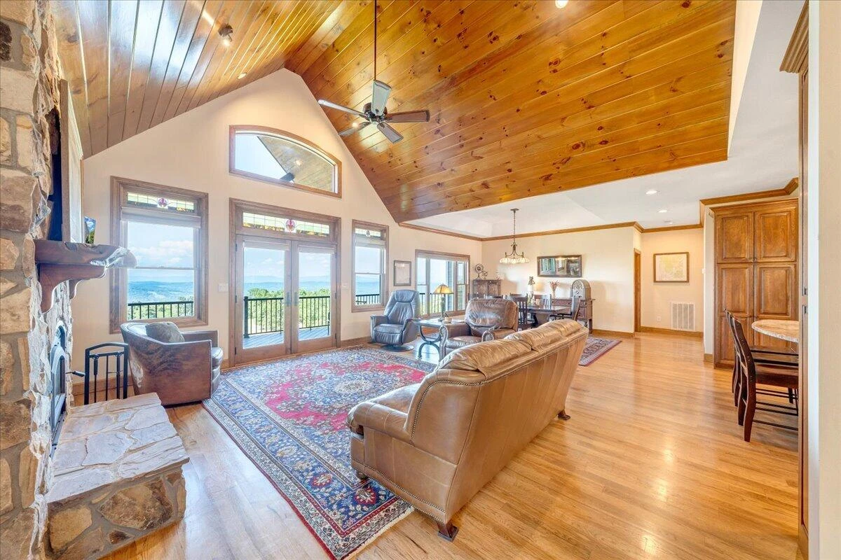 890 Blain RD - Photo 14