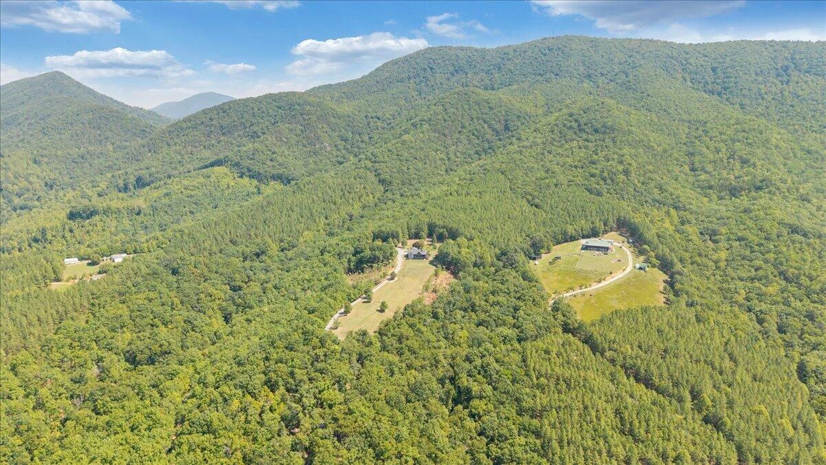890 Blain RD - Photo 117