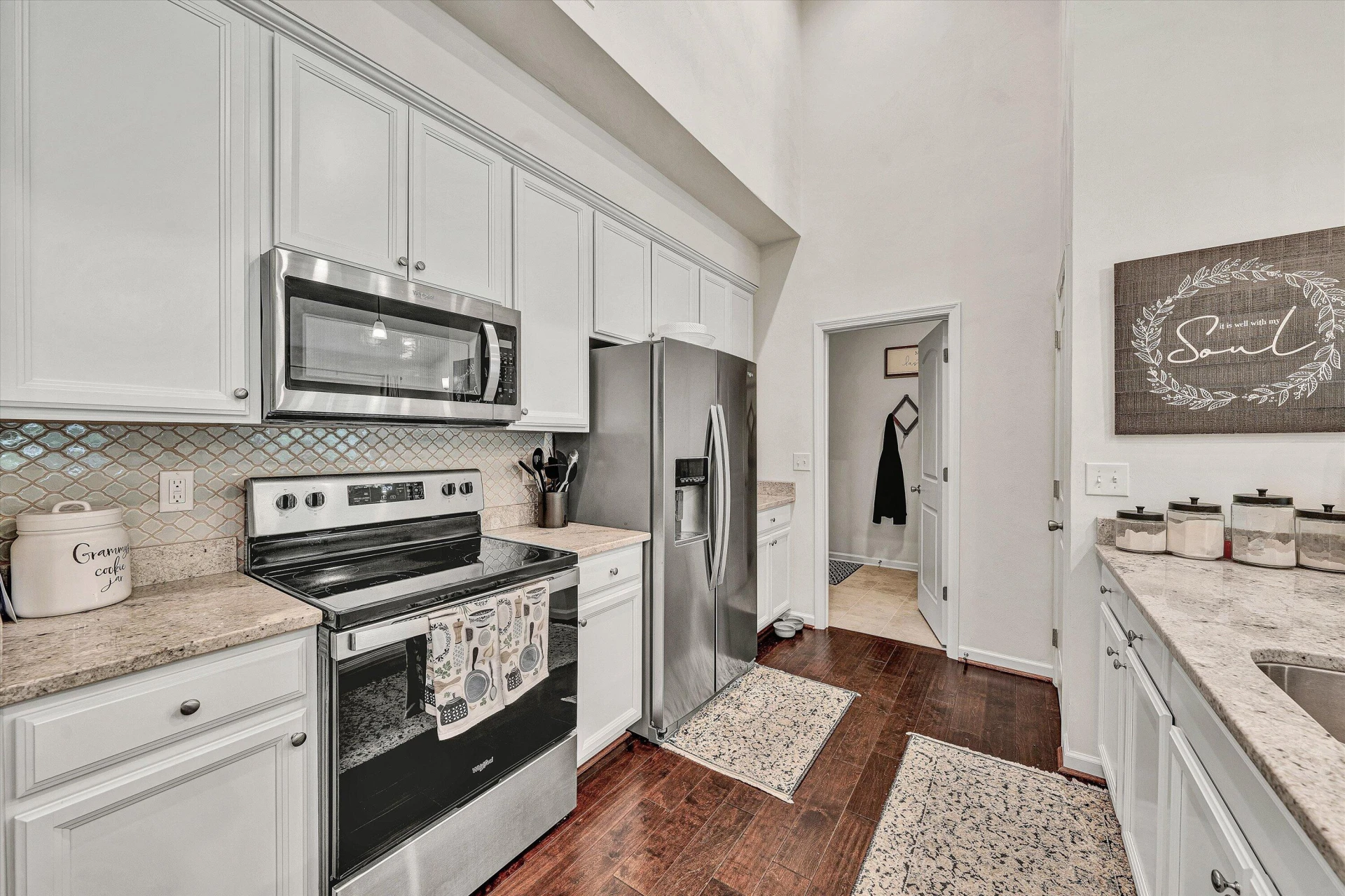 46 Carrington CT - Photo 12