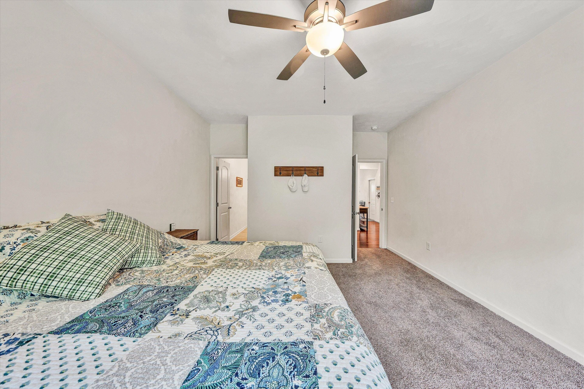 46 Carrington CT - Photo 21