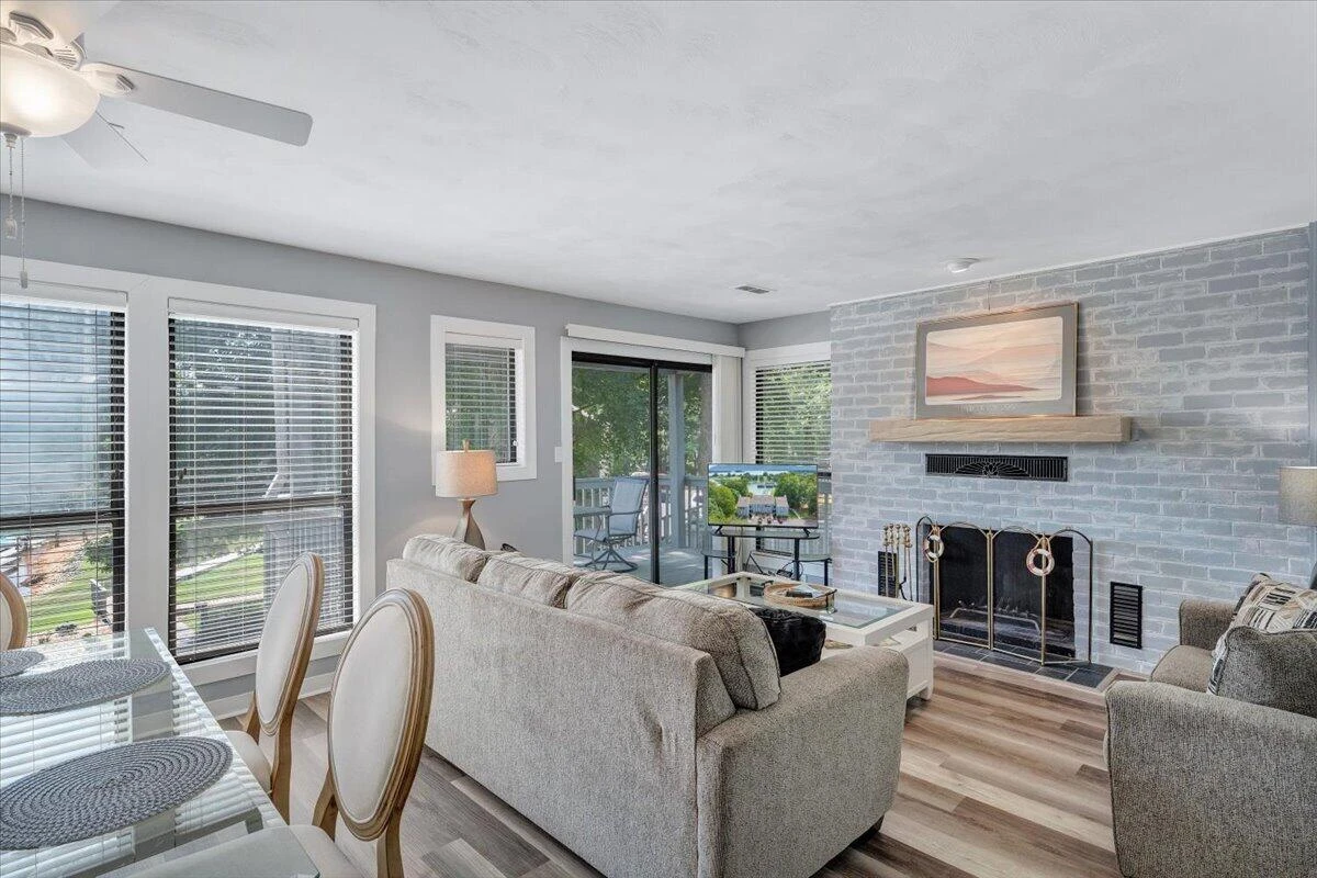 290 Sailors Cove DR #410 - Photo 10