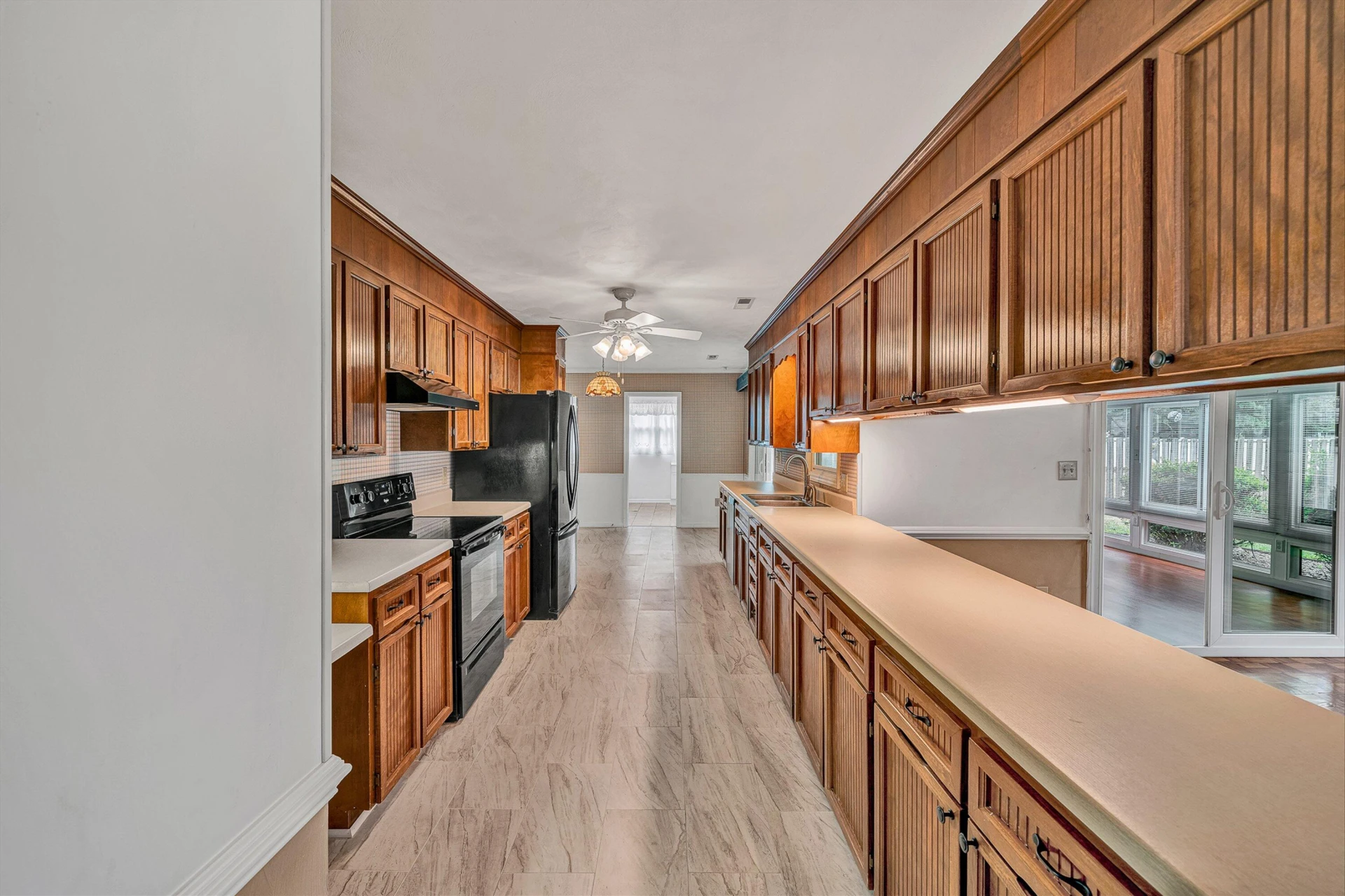 1677 Kingsmill DR - Photo 11