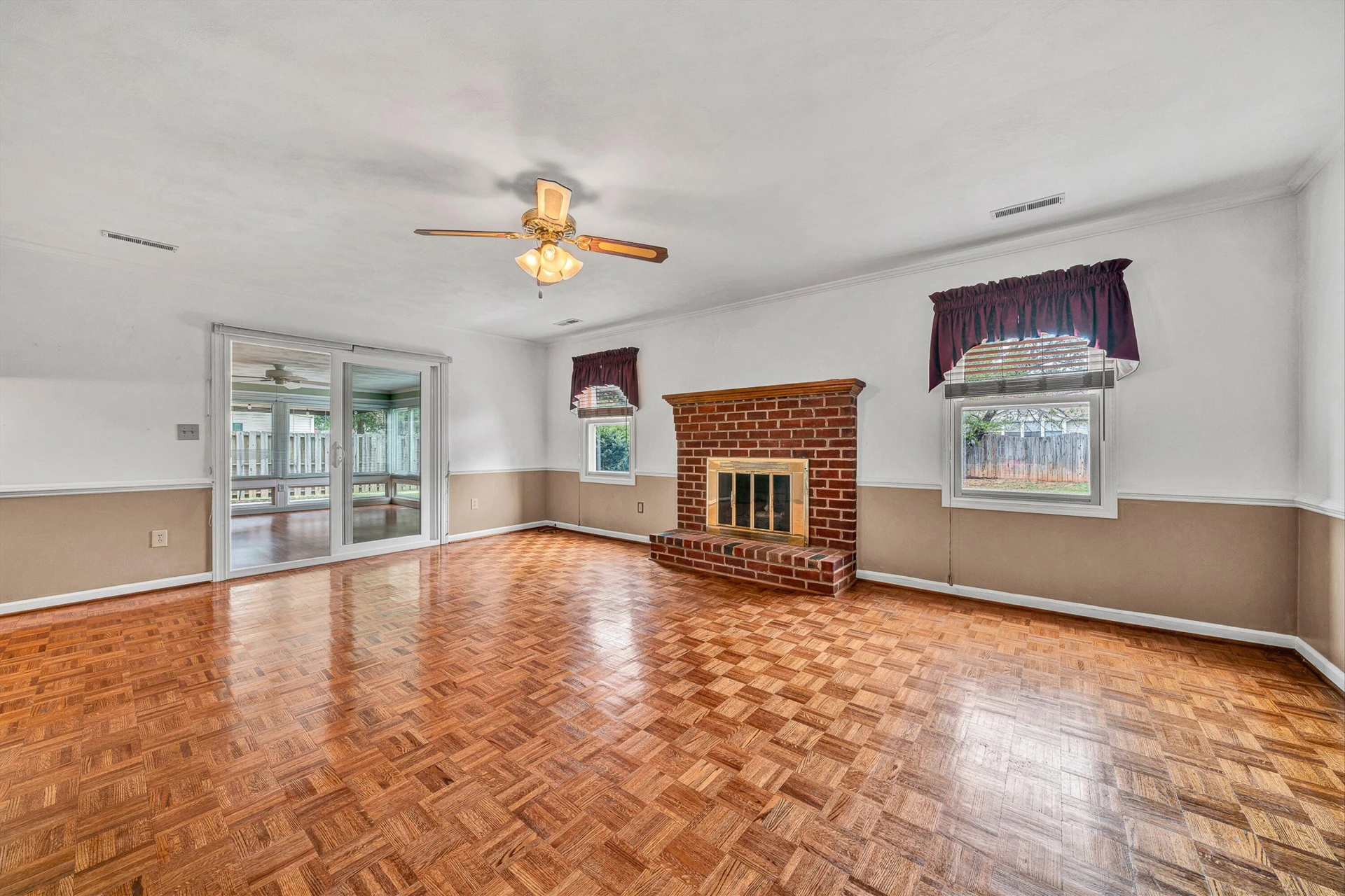 1677 Kingsmill DR - Photo 21