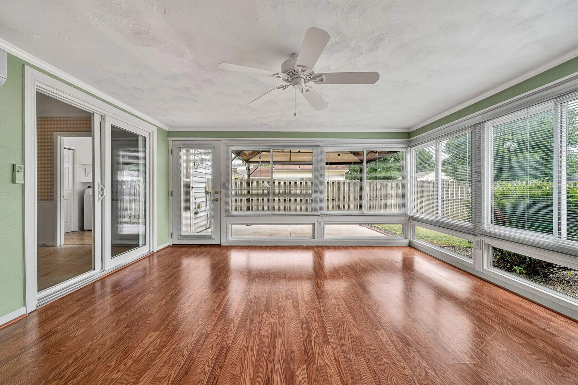 1677 Kingsmill DR - Photo 23