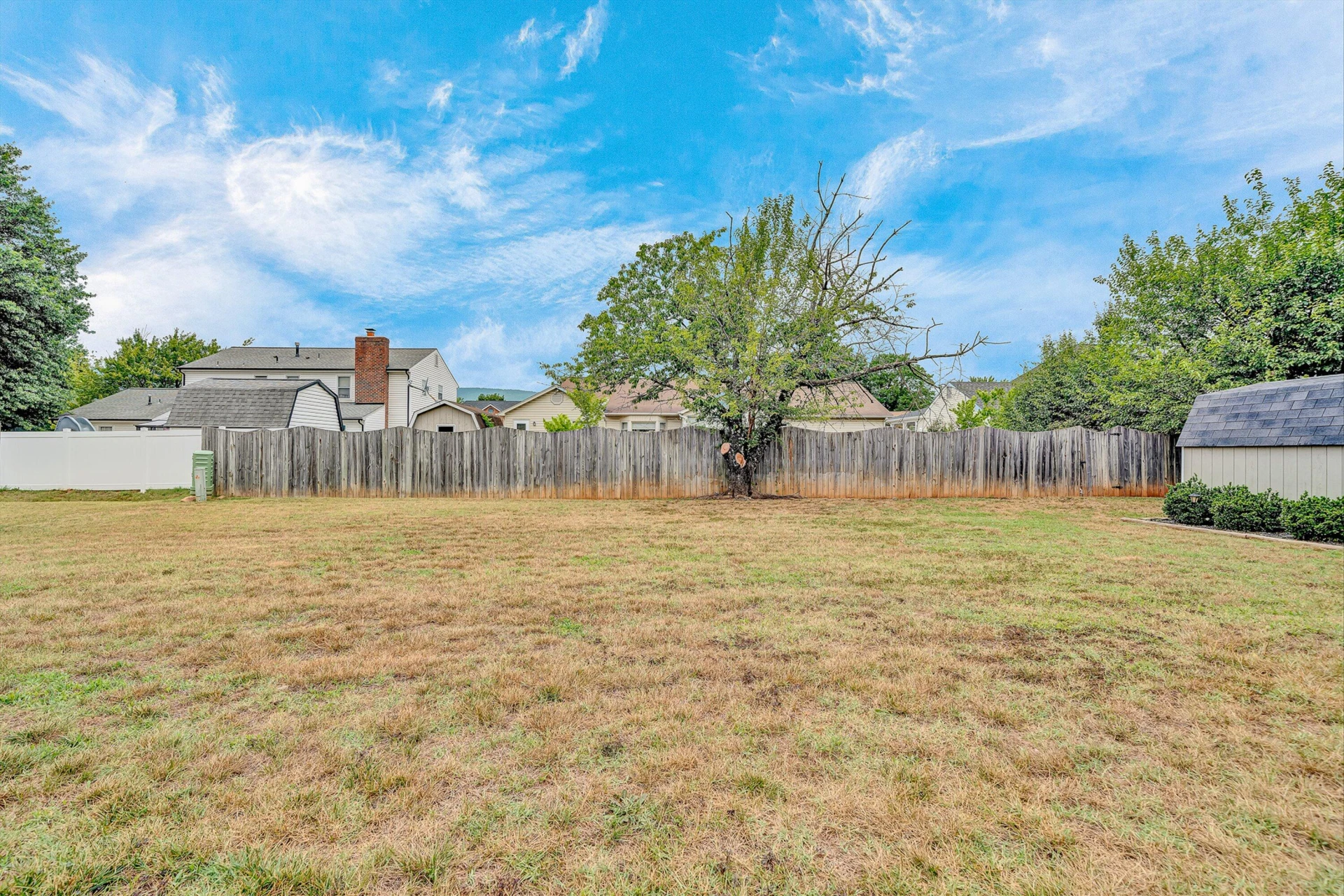 1677 Kingsmill DR - Photo 41