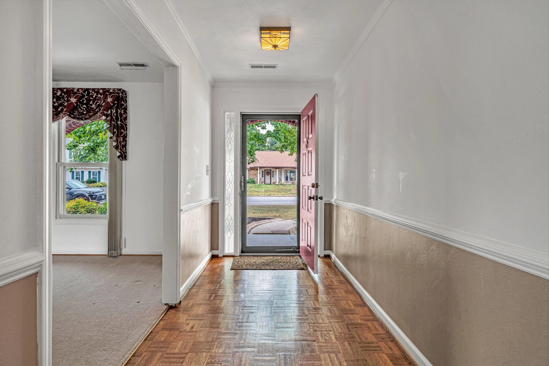 1677 Kingsmill DR - Photo 5