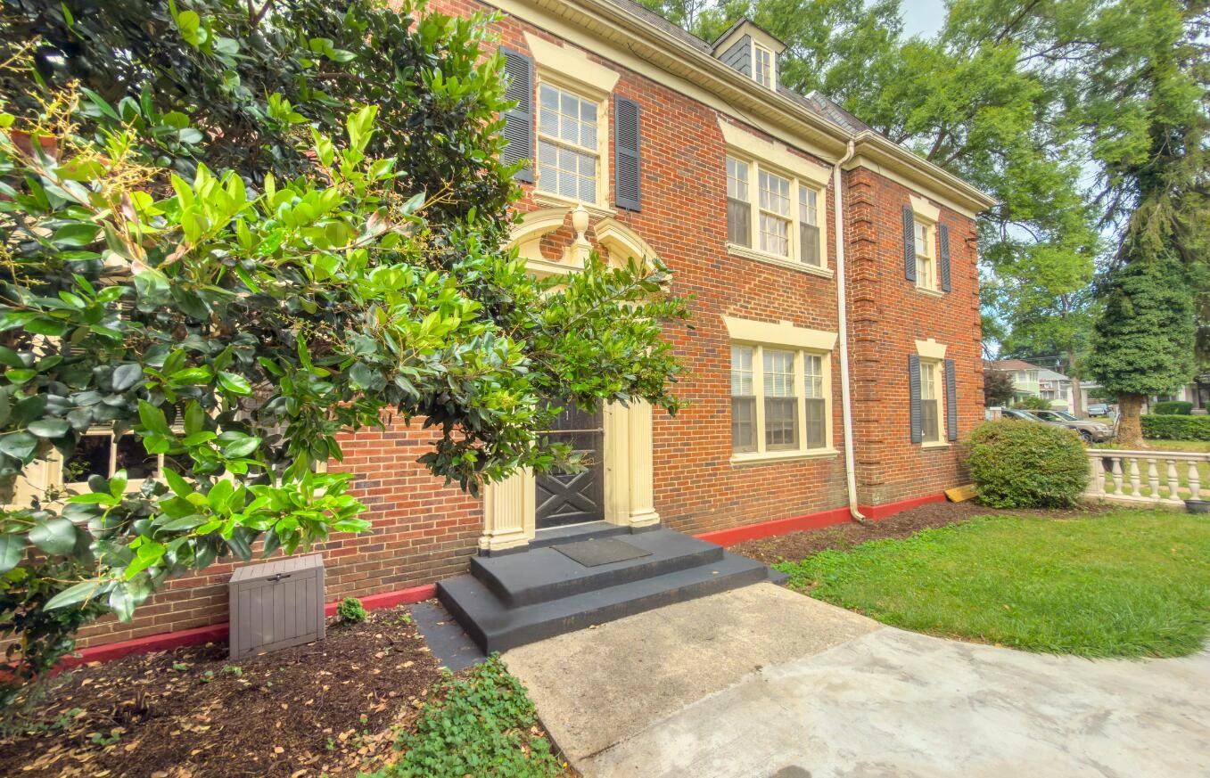 1712 Grandin RD SW - Photo 10
