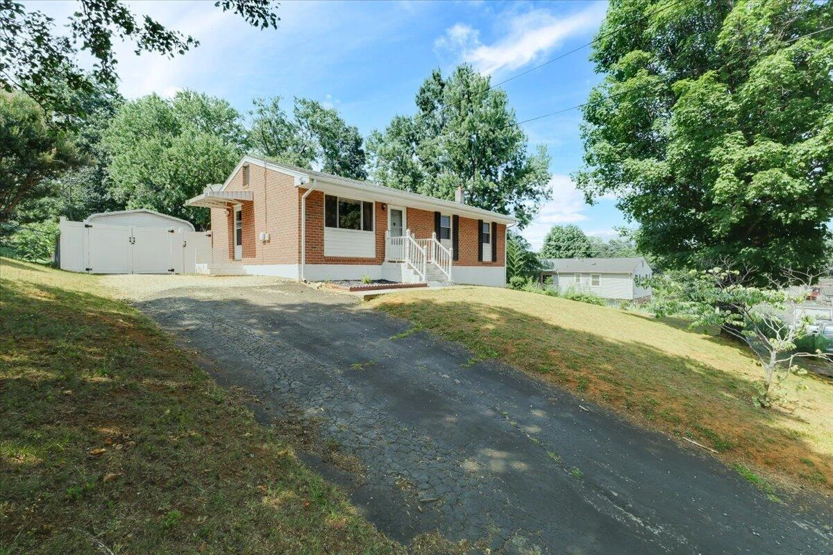 2911 Bent Tree CIR