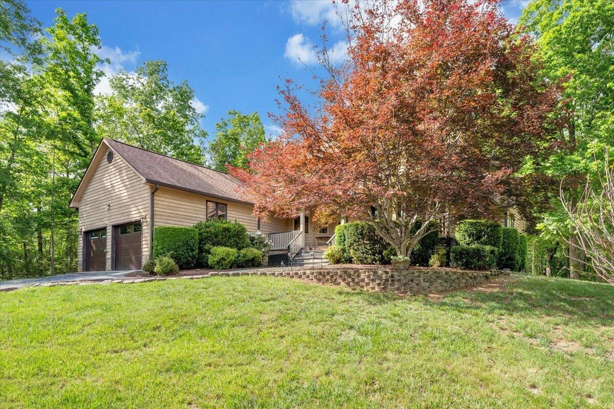 3490 Pine DR - Photo 21