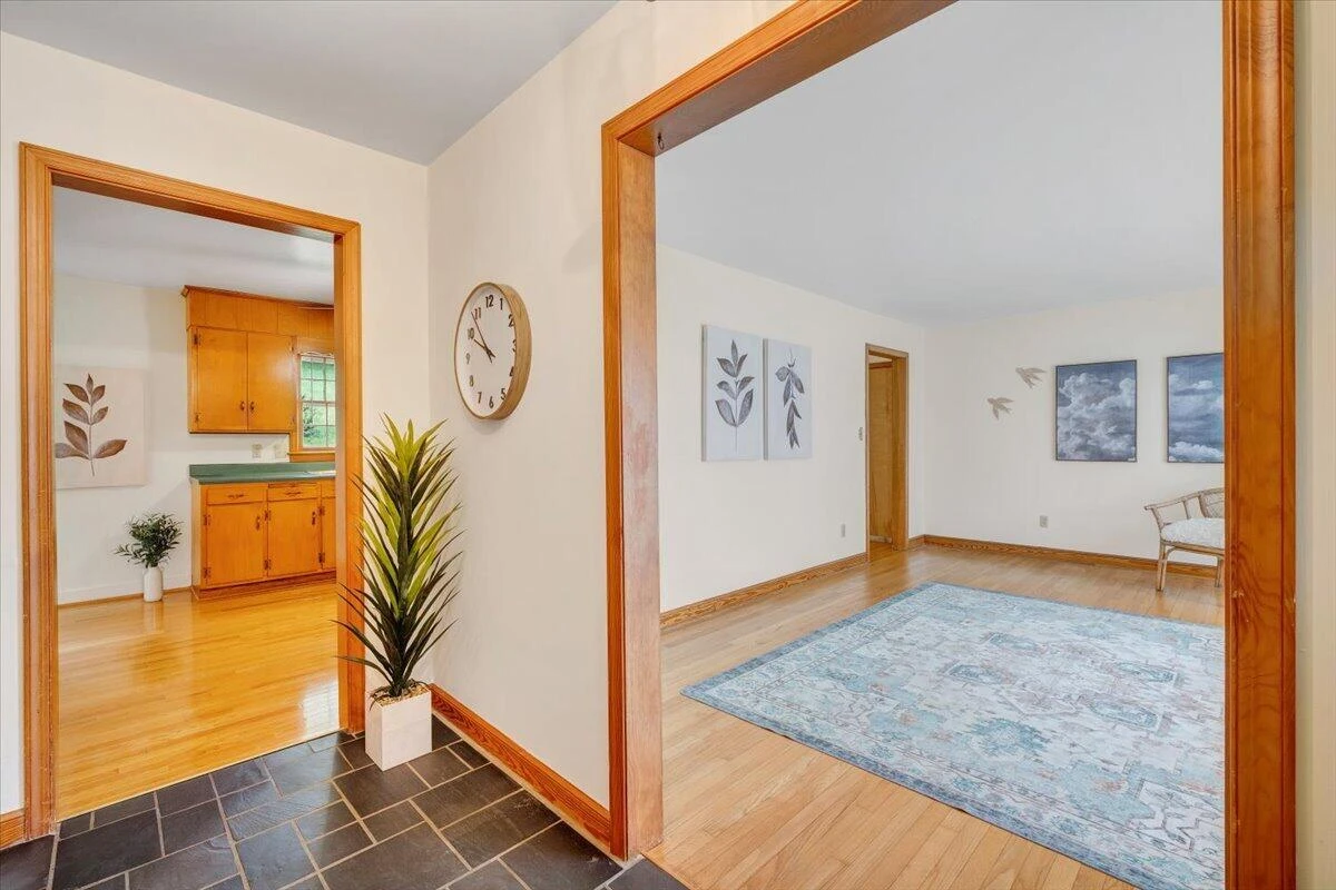 5105 Medmont CIR SW - Photo 8
