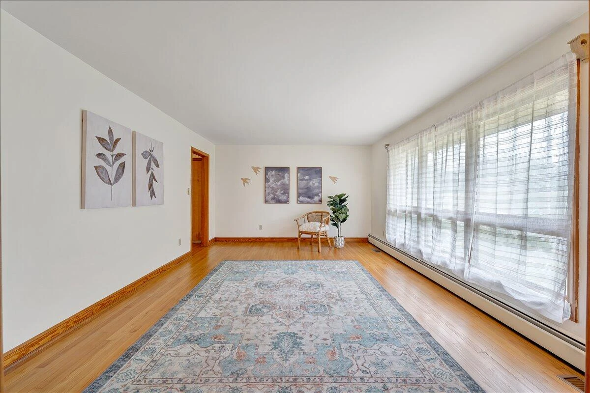5105 Medmont CIR SW - Photo 9