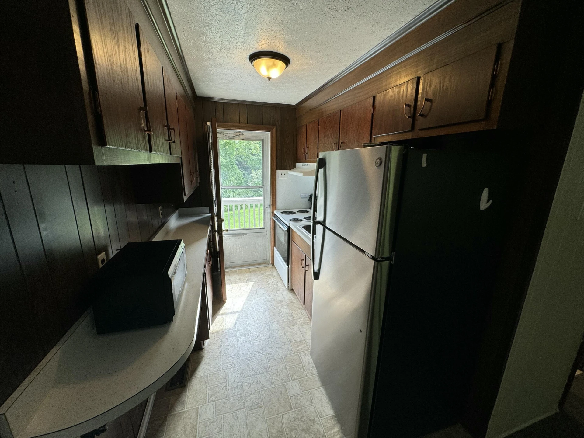 1656 Shady Knoll AVE #A&B - Photo 10