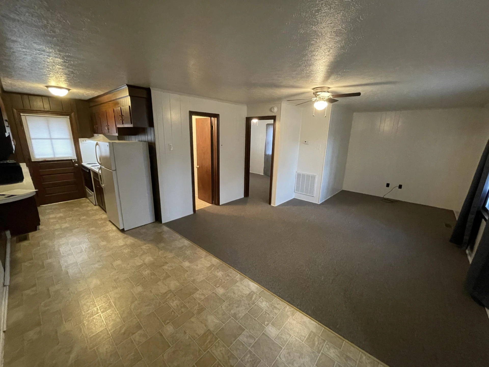 1656 Shady Knoll AVE #A&B - Photo 4