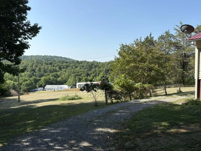 1135 Taylor Mountain RD - Photo 36