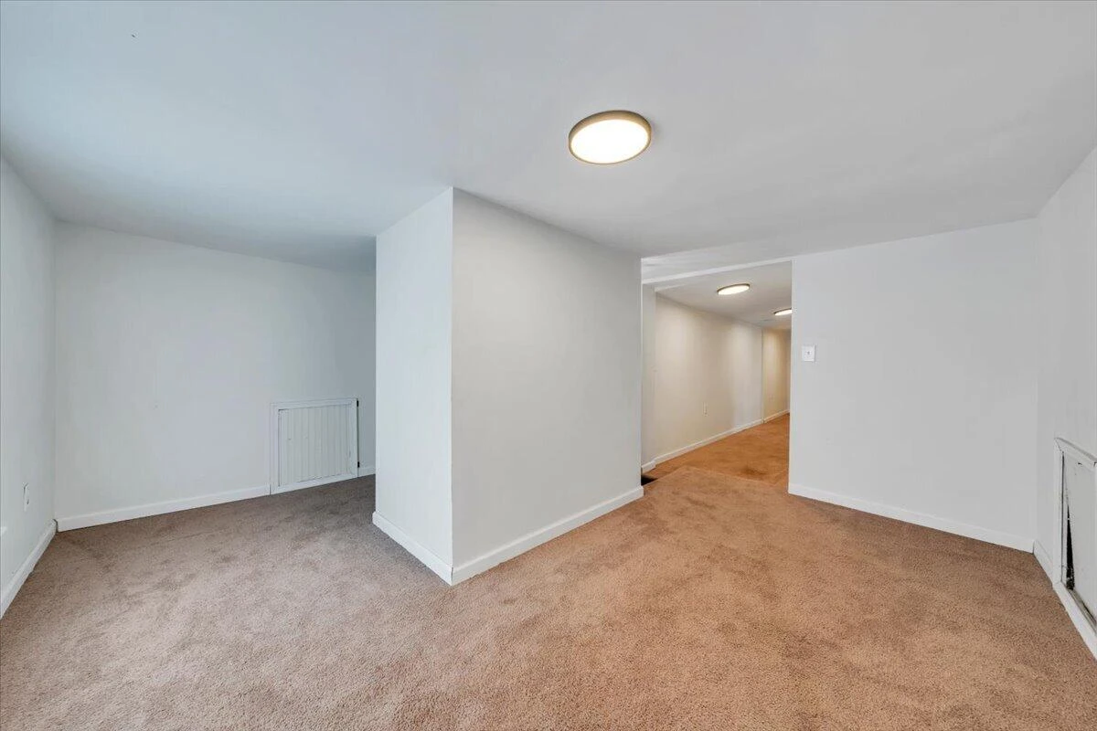 197 Bridge ST N - Photo 12