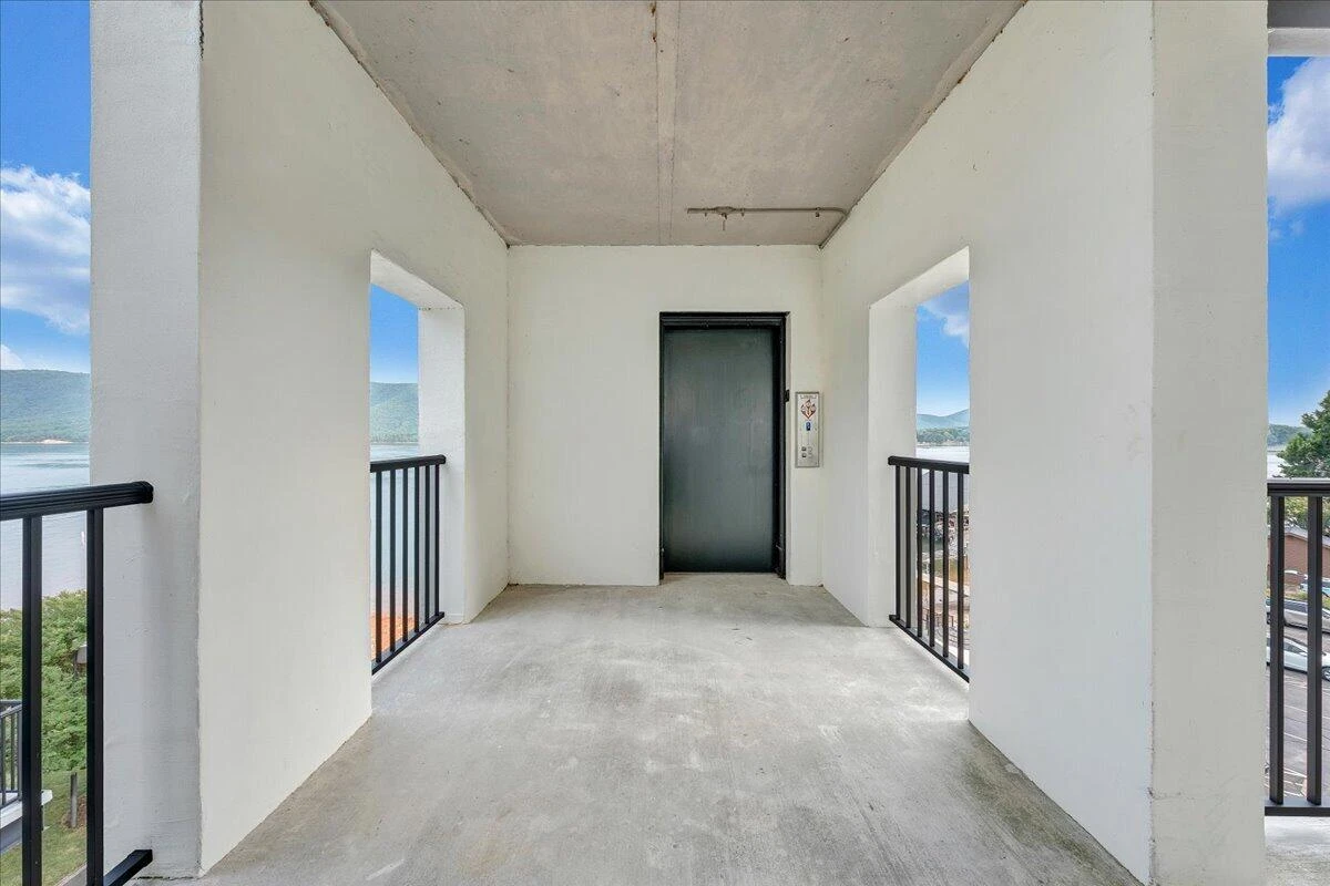 6605 Smith Mountain RD #229 - Photo 36