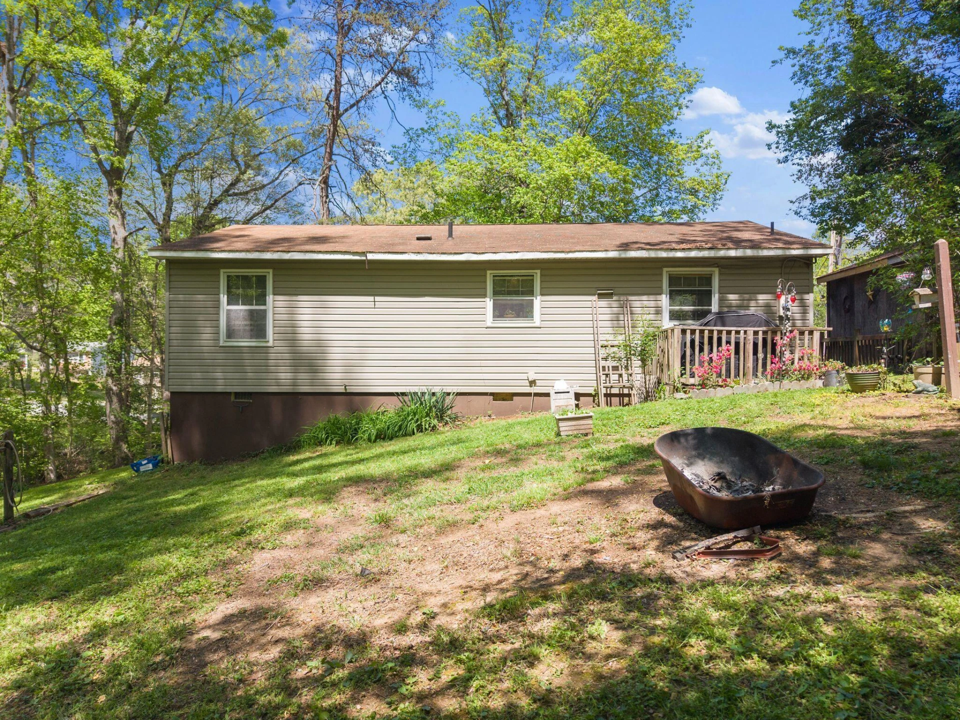 897 Southland DR - Photo 24