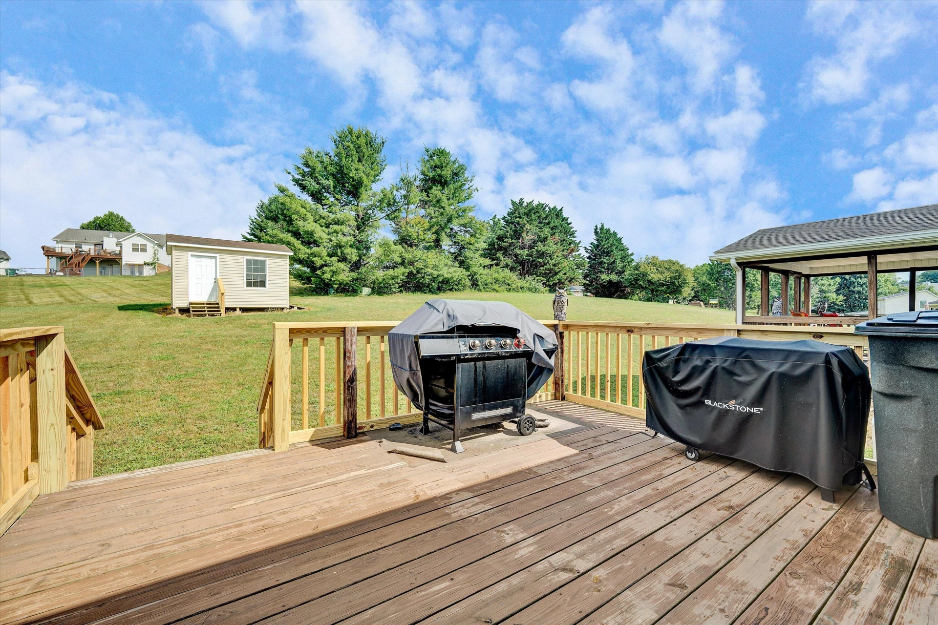 540 Harkrader ST - Photo 26