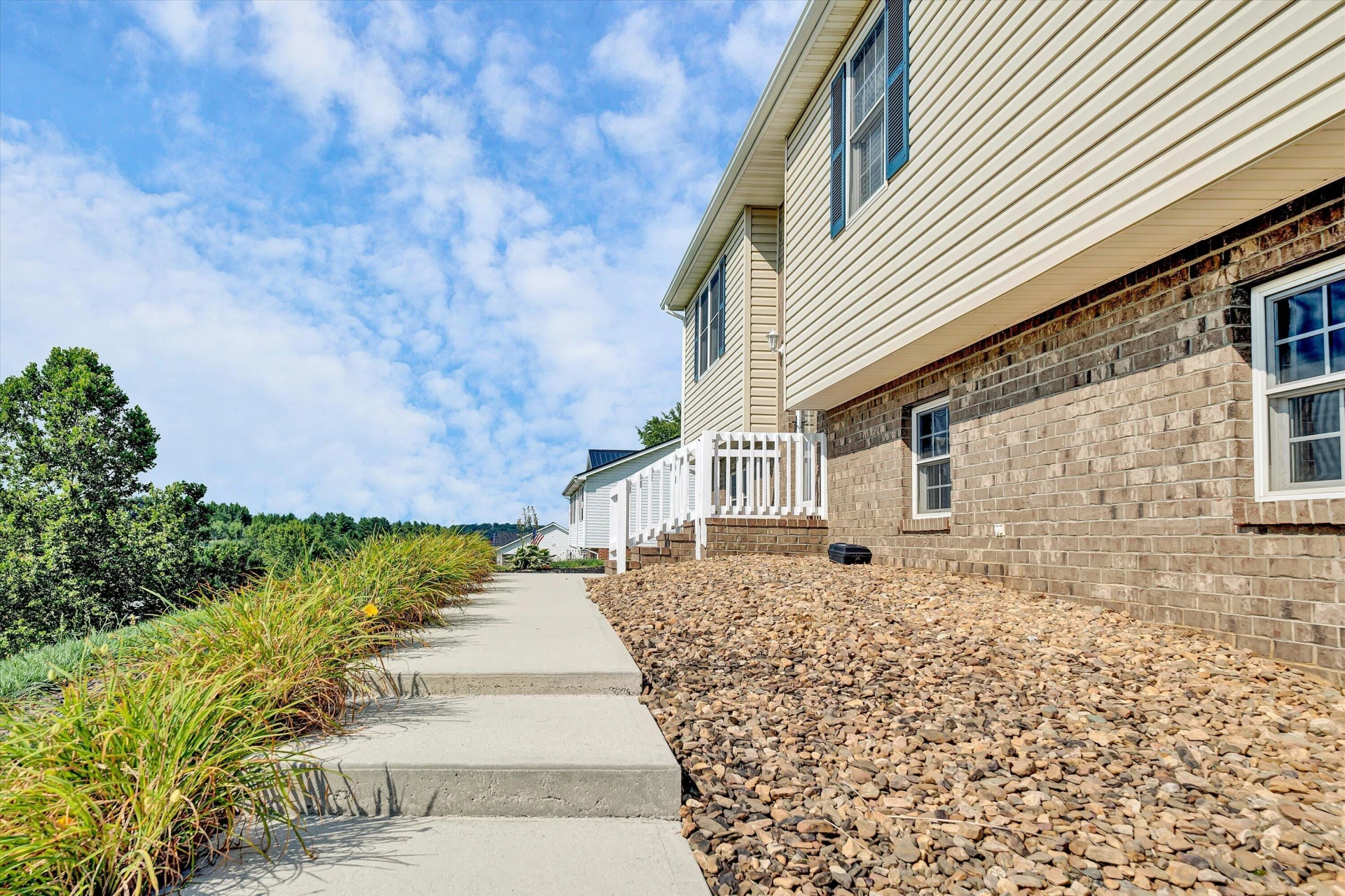 540 Harkrader ST - Photo 35
