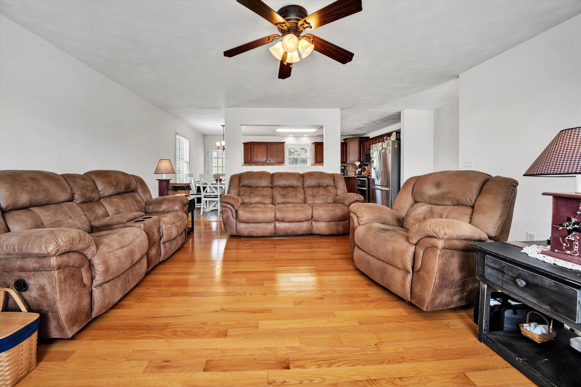 540 Harkrader ST - Photo 5