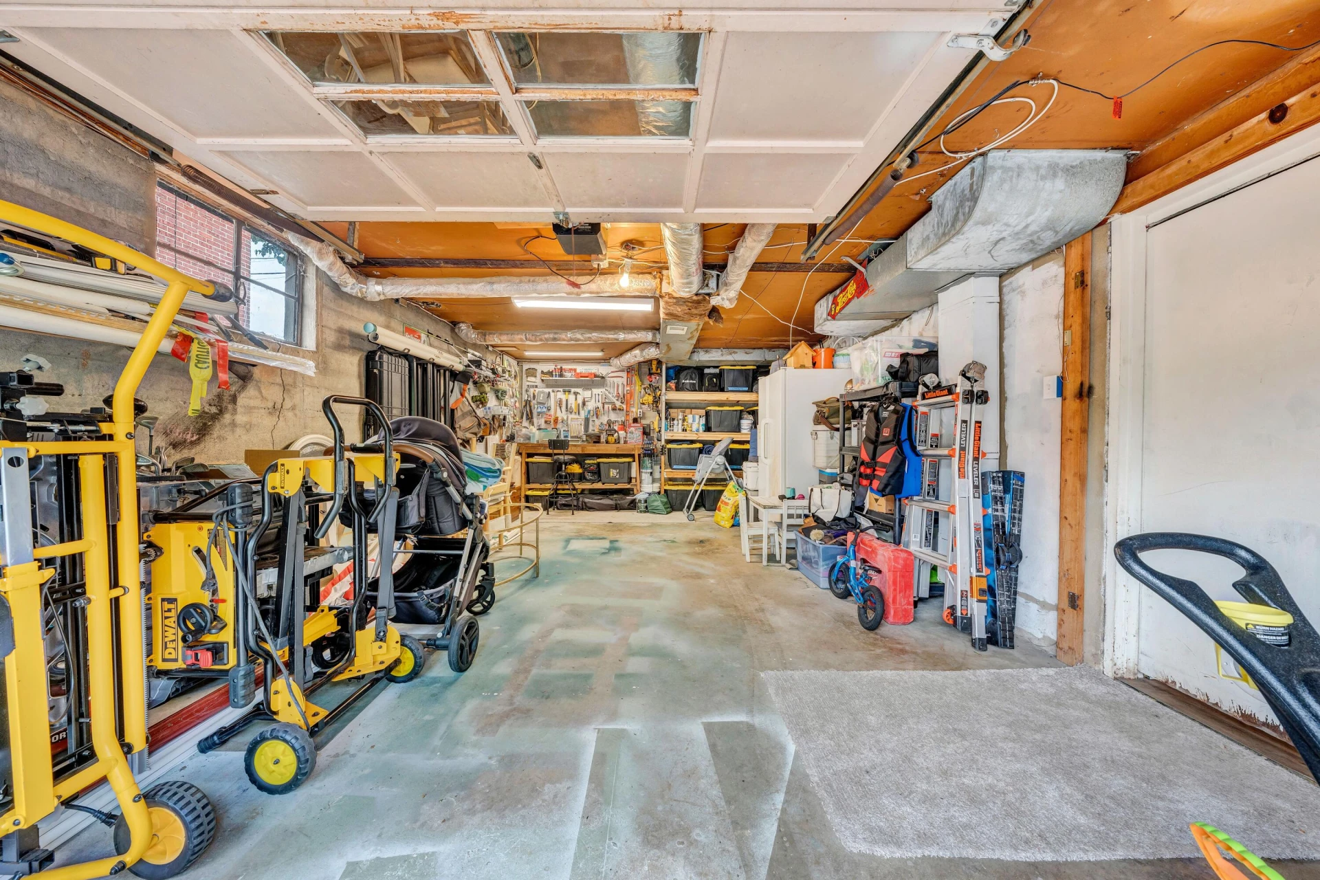 2735 Northview DR SW - Photo 32