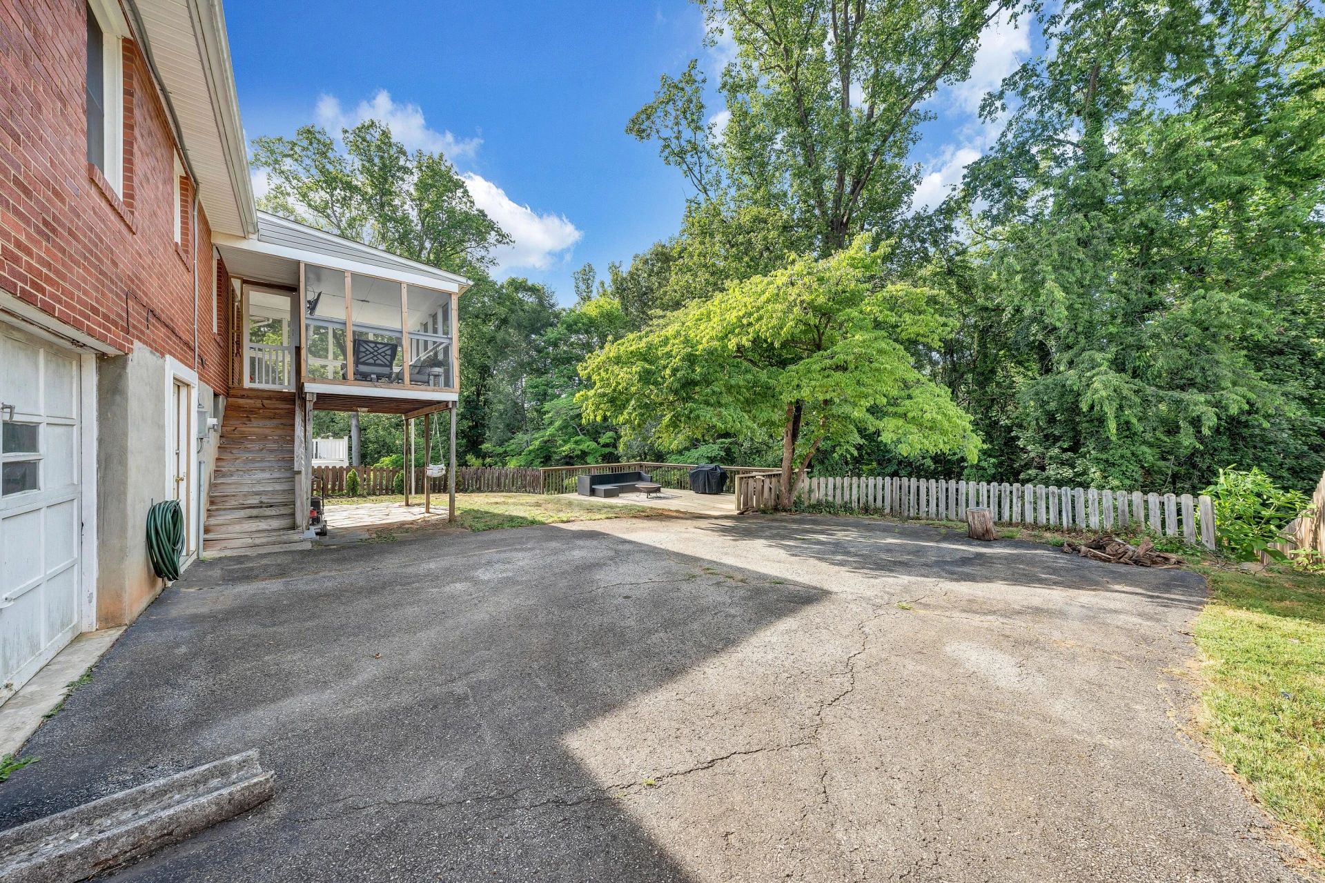 2735 Northview DR SW - Photo 35