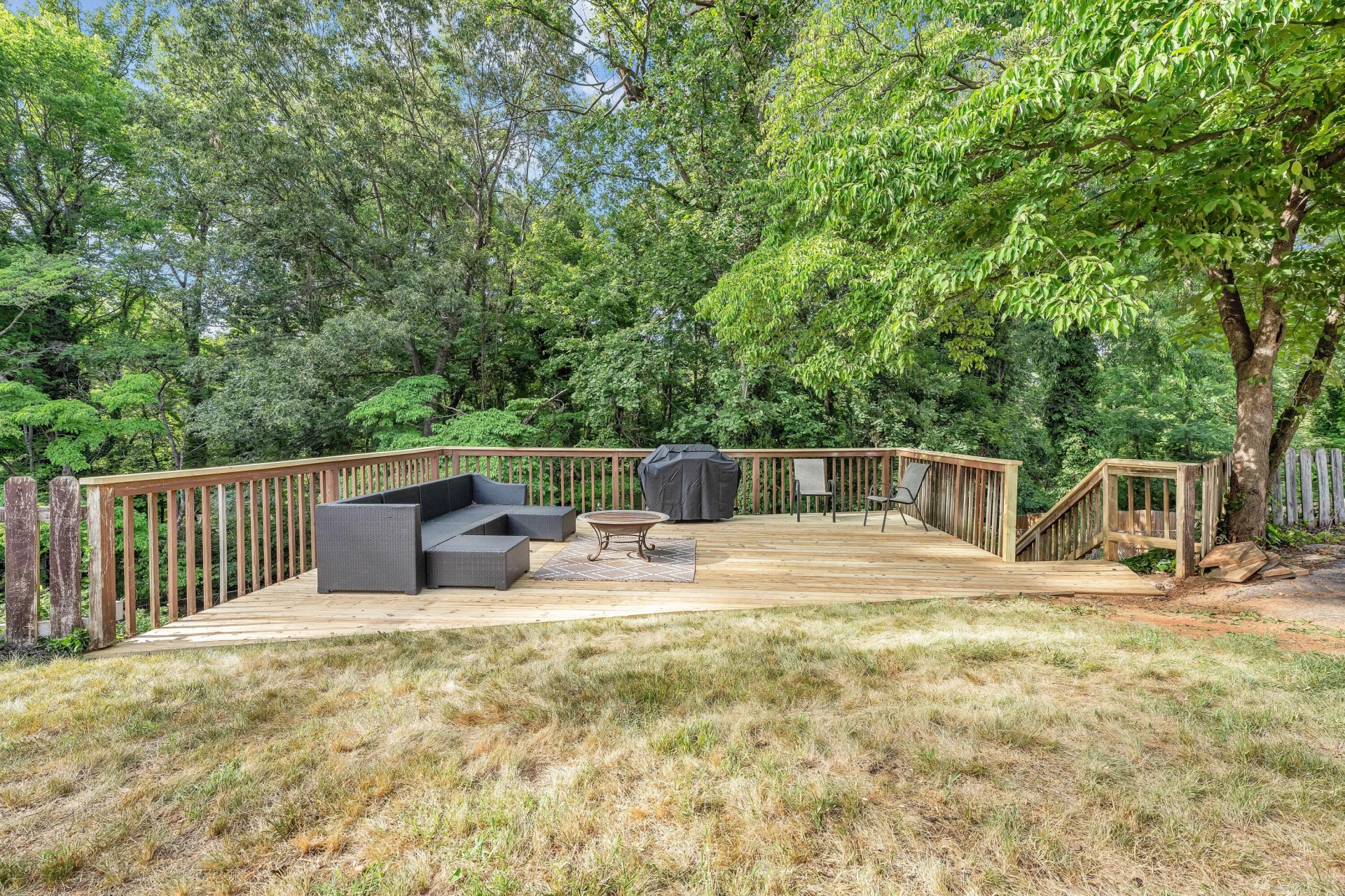 2735 Northview DR SW - Photo 36