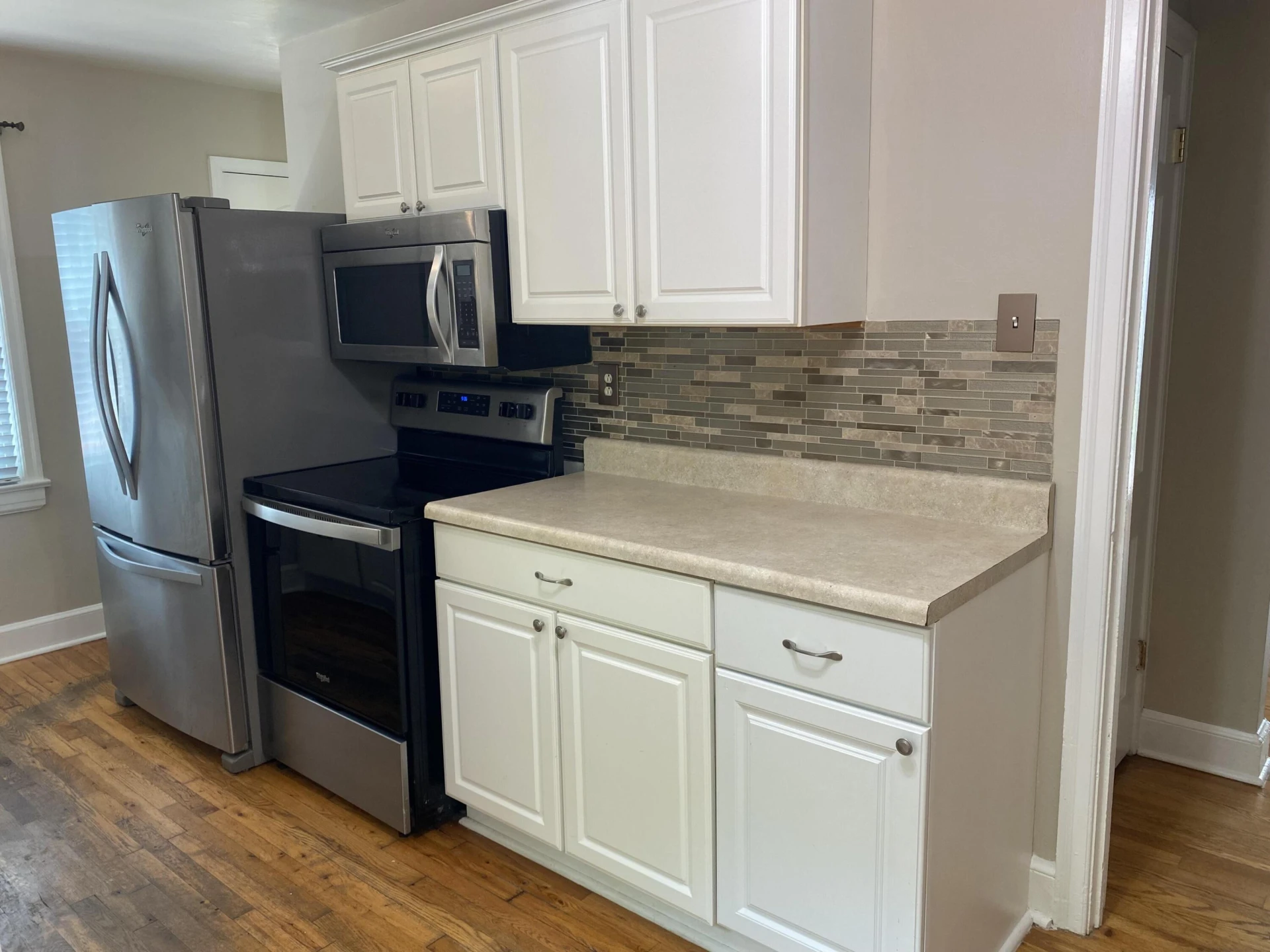 2623 Lansing DR SW - Photo 6
